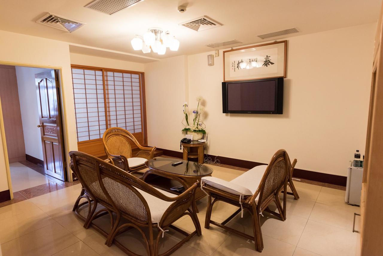 Taihu Hotel Sun Moon Lake Юйчи Экстерьер фото