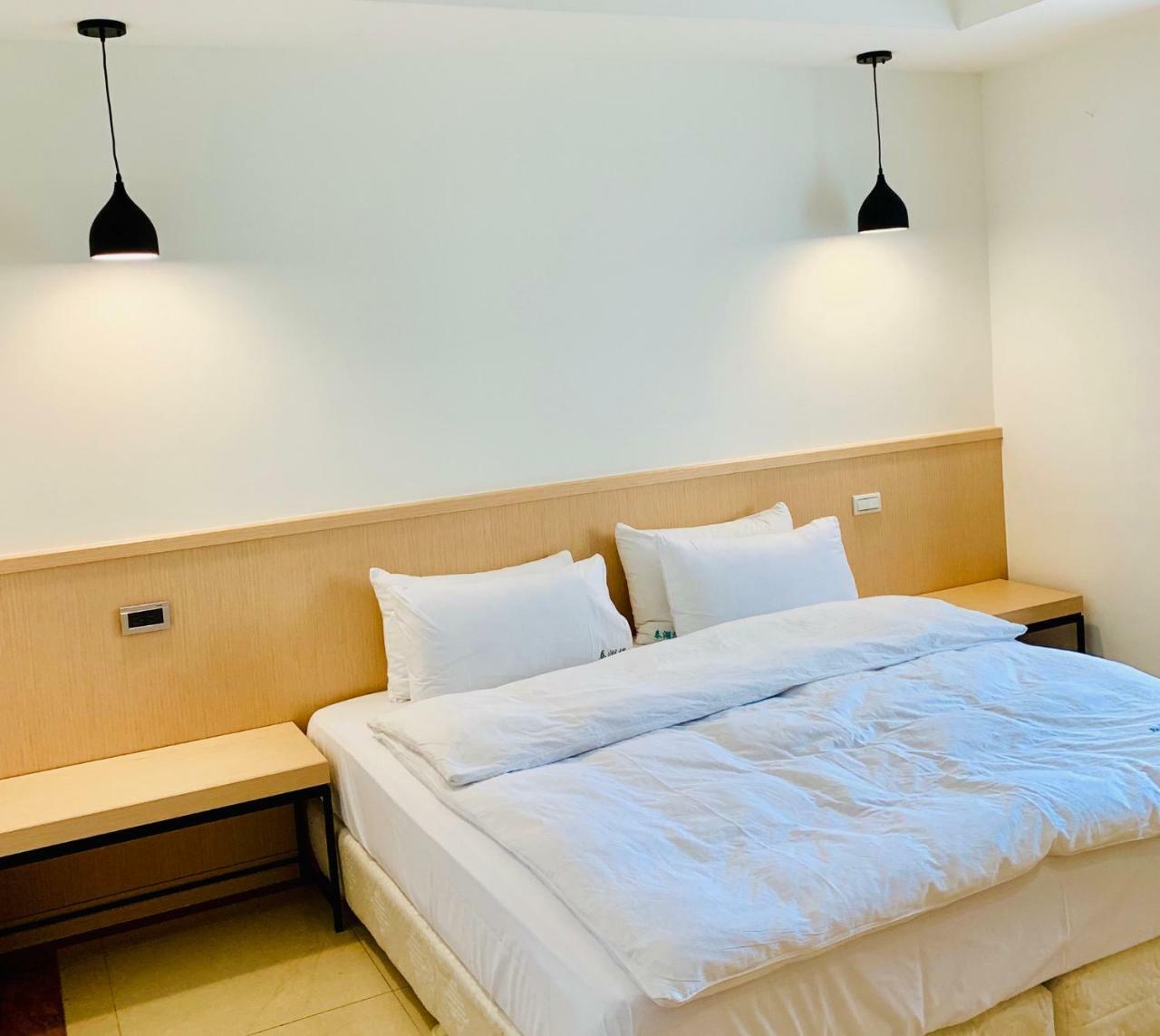 Taihu Hotel Sun Moon Lake Юйчи Экстерьер фото
